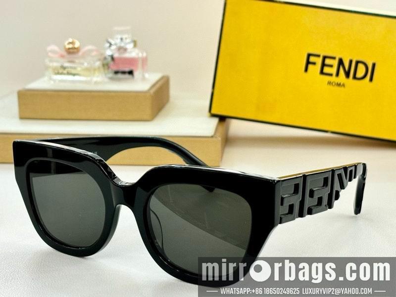 Fendi Glasses smx104