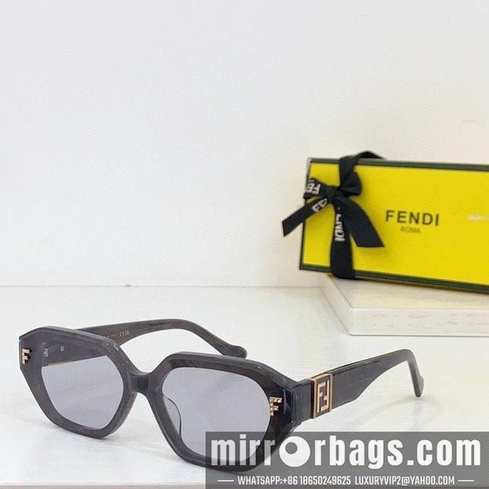 Fendi Glasses smx158