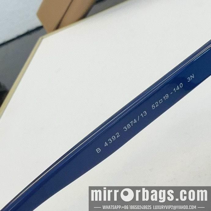 Burberry Glasses smx92