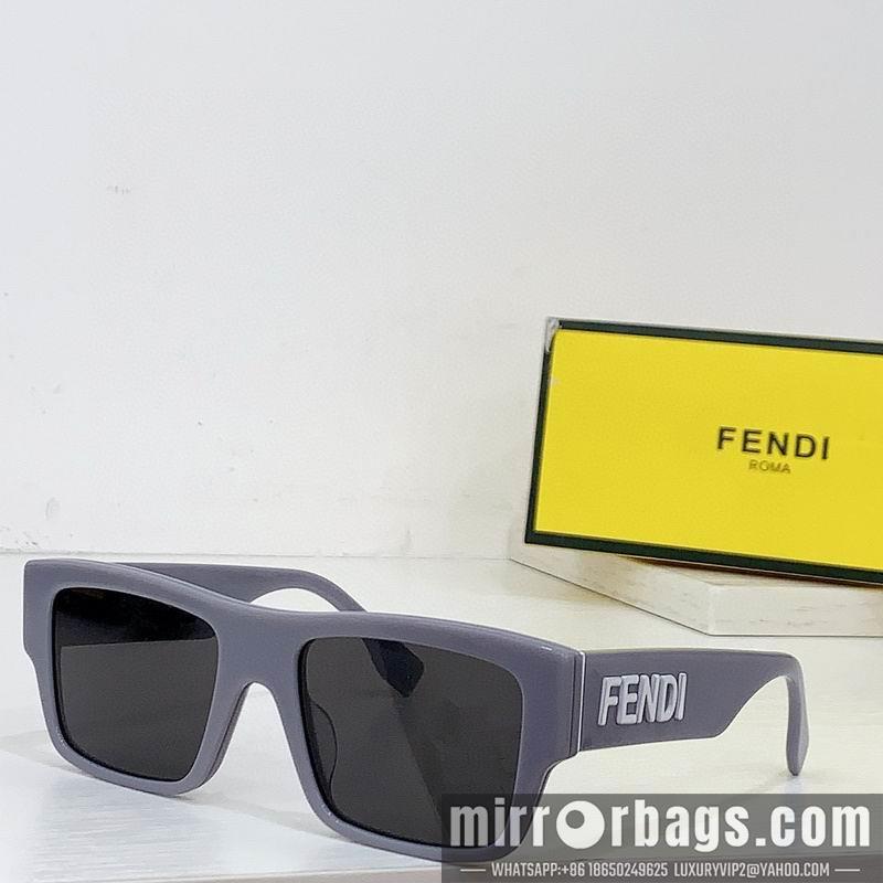 Fendi Glasses smx72