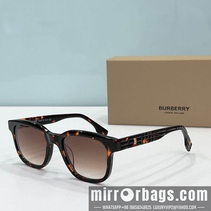 Burberry Glasses smx32