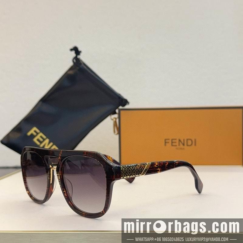 Fendi Glasses smx142