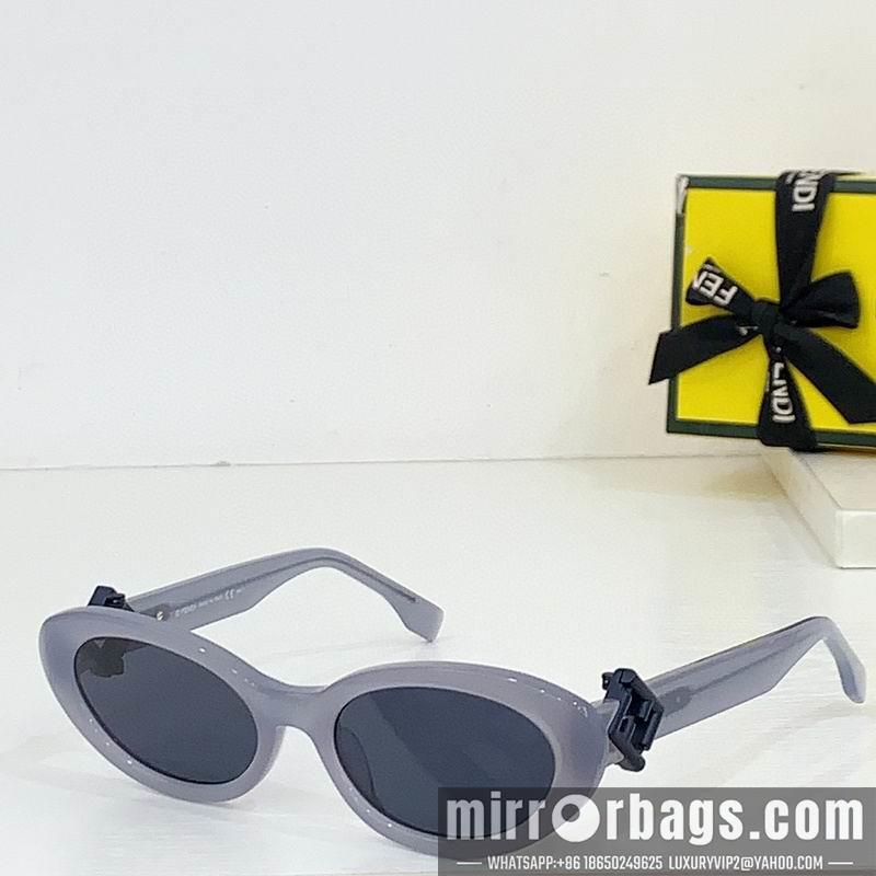 Fendi Glasses smh33
