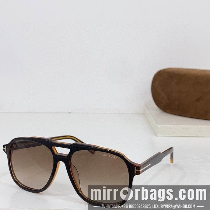 Tom Ford Glasses smx169