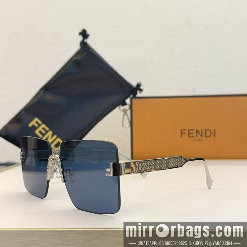 Fendi Glasses smx140