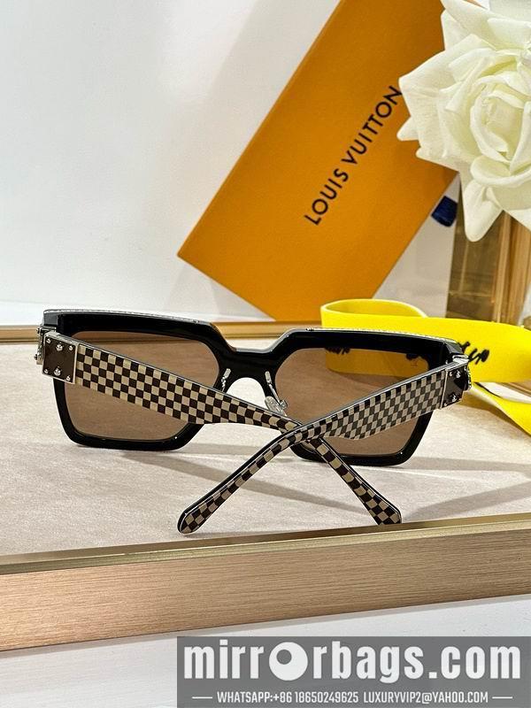 LV Glasses smx126