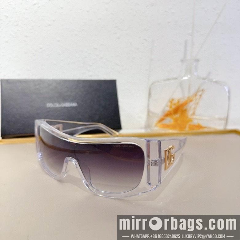 DG Glasses 010201