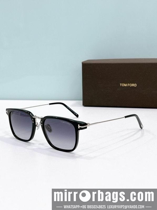 Tom Ford Glasses smx164