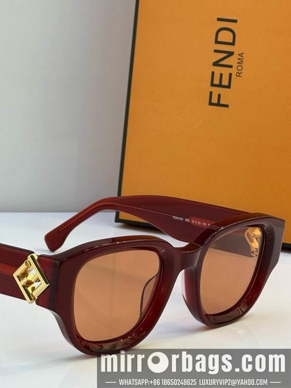Fendi Glasses smh82