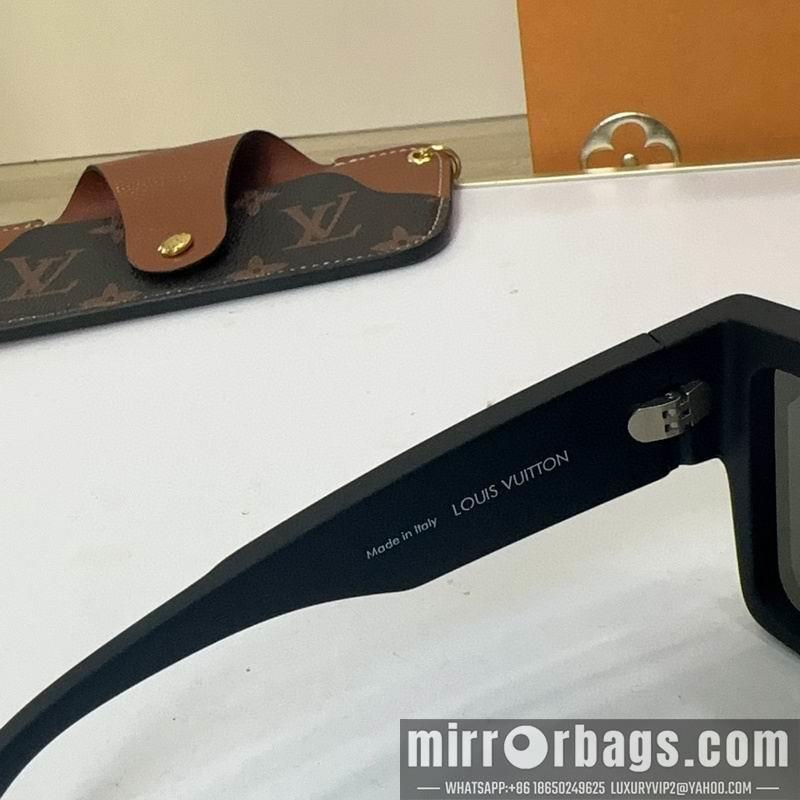 LV Glasses smh40