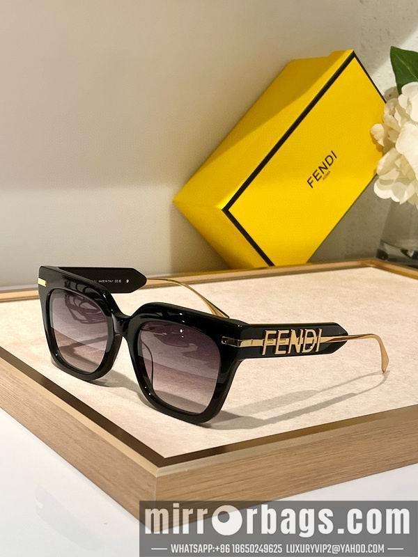 Fendi Glasses smx111