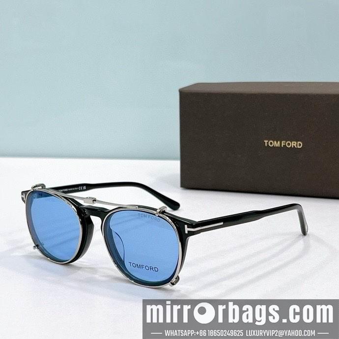 Tom Ford Glasses smx104