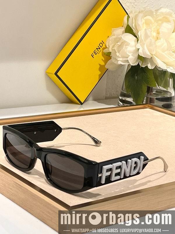 Fendi Glasses smx88