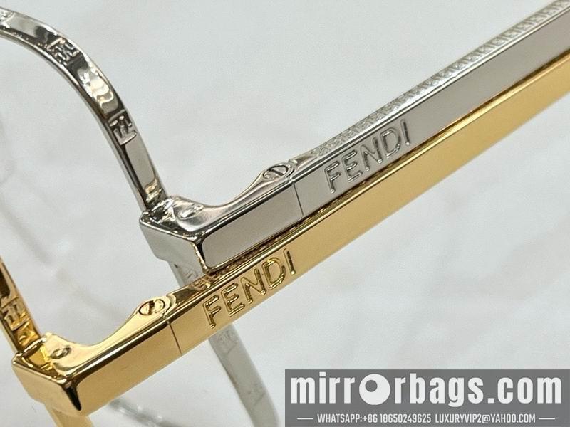 Fendi Glasses smx107