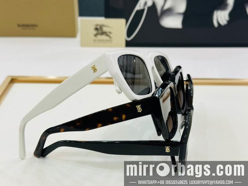 Burberry Glasses smr29