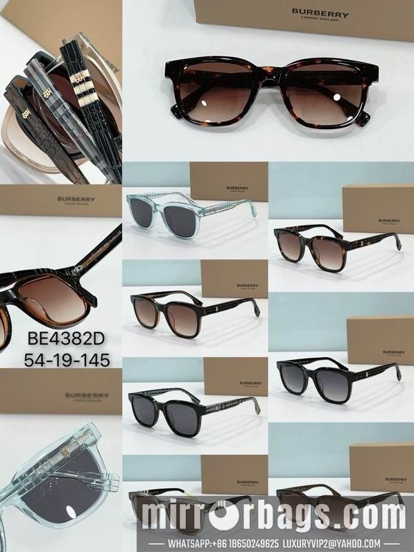 Burberry Glasses smx32