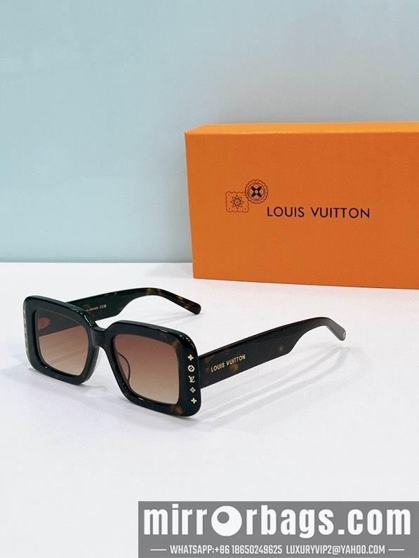 LV Glasses smx128