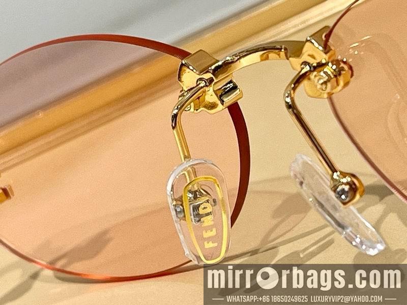 Fendi Glasses smx75