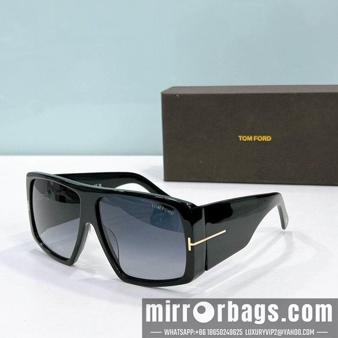 Tom Ford Glasses smx109