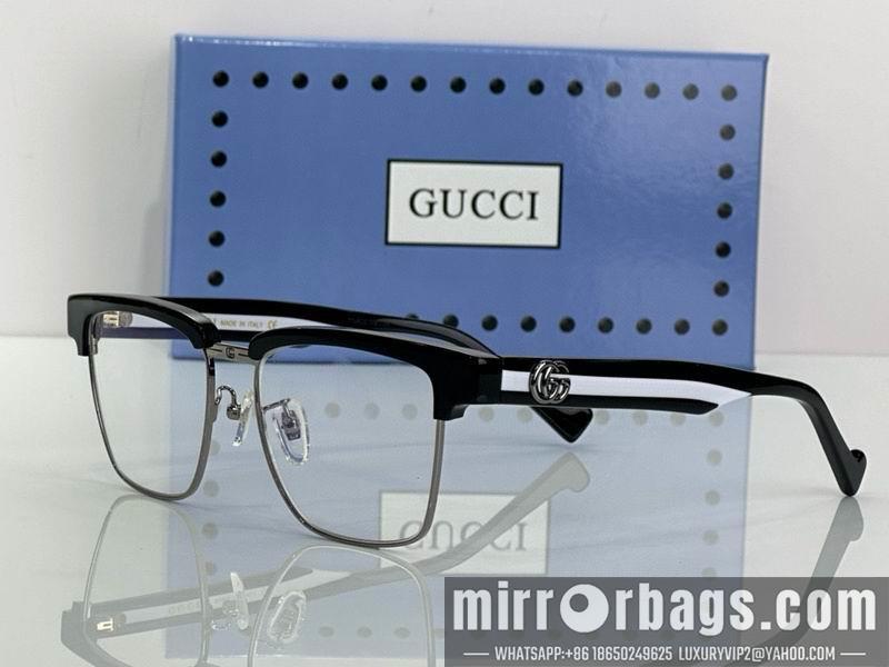 Gucci Glasses smx78