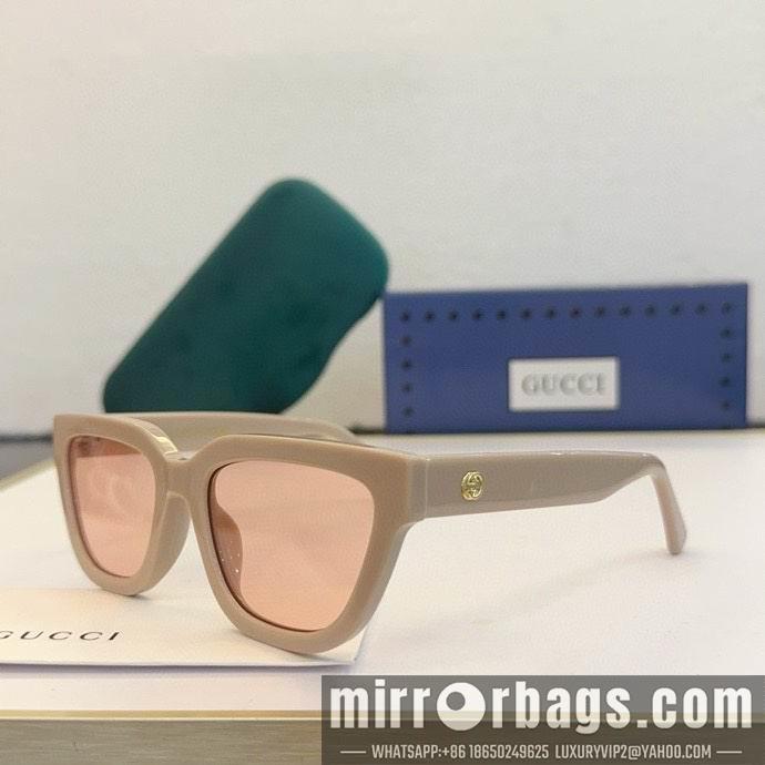 Gucci Glasses smx150