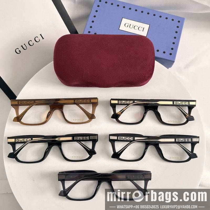 Gucci Glasses smh82
