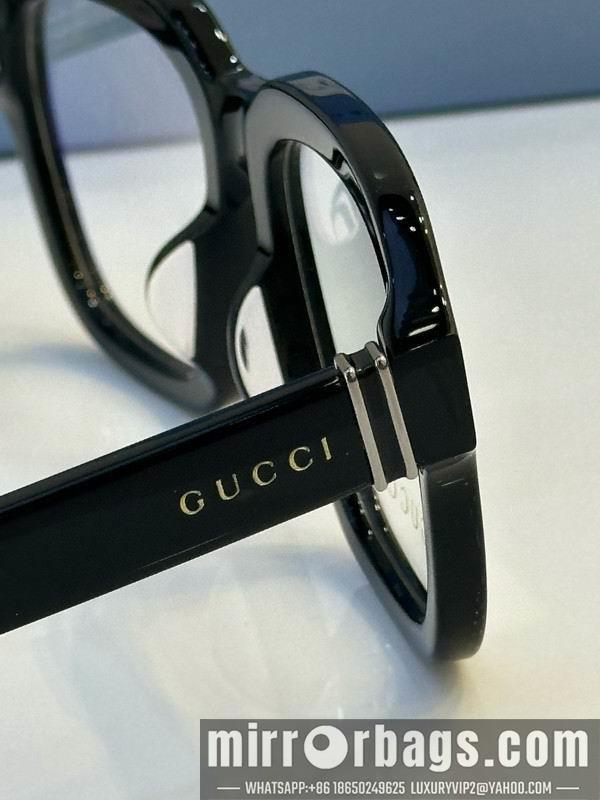 Gucci Glasses smh36