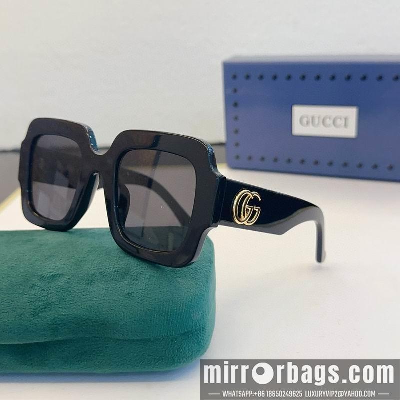 Gucci Glasses smx136
