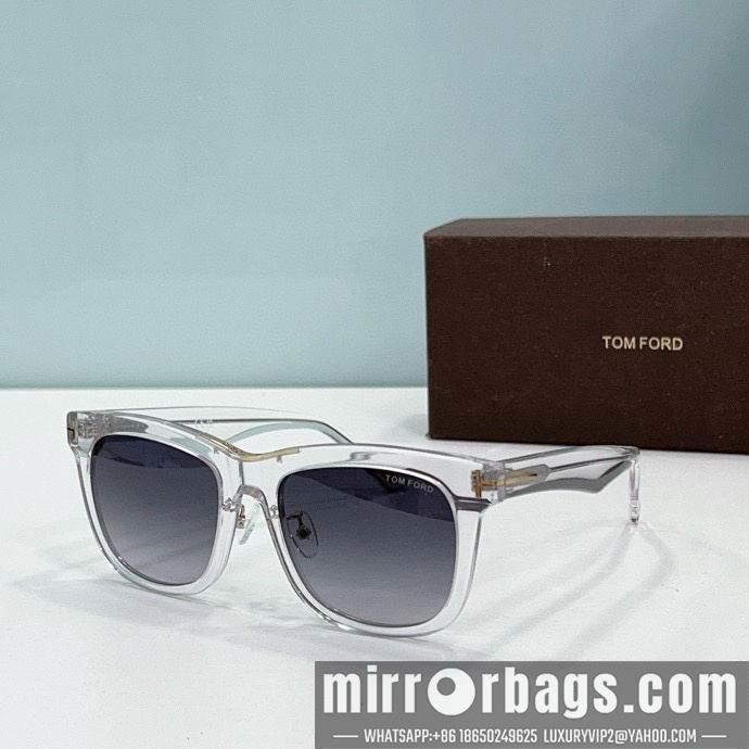 Tom Ford Glasses smx59