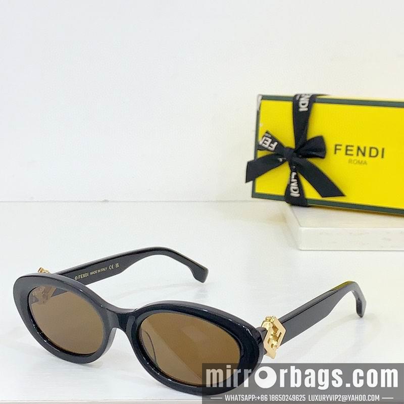 Fendi Glasses smh32