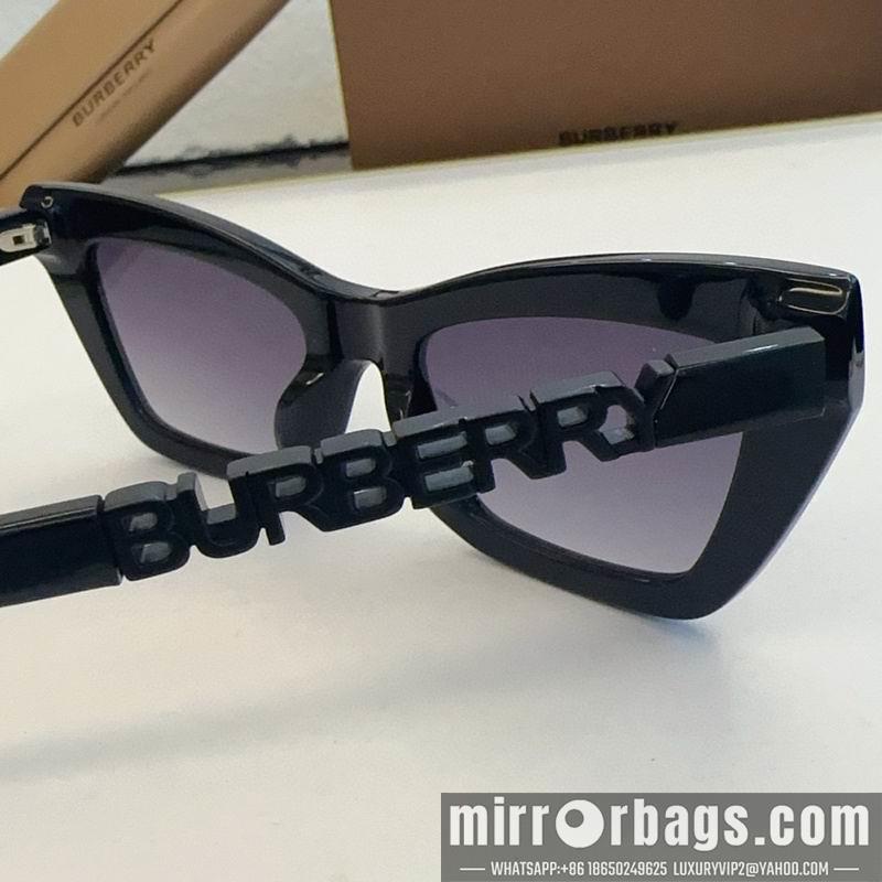 Burberry Glasses smx71
