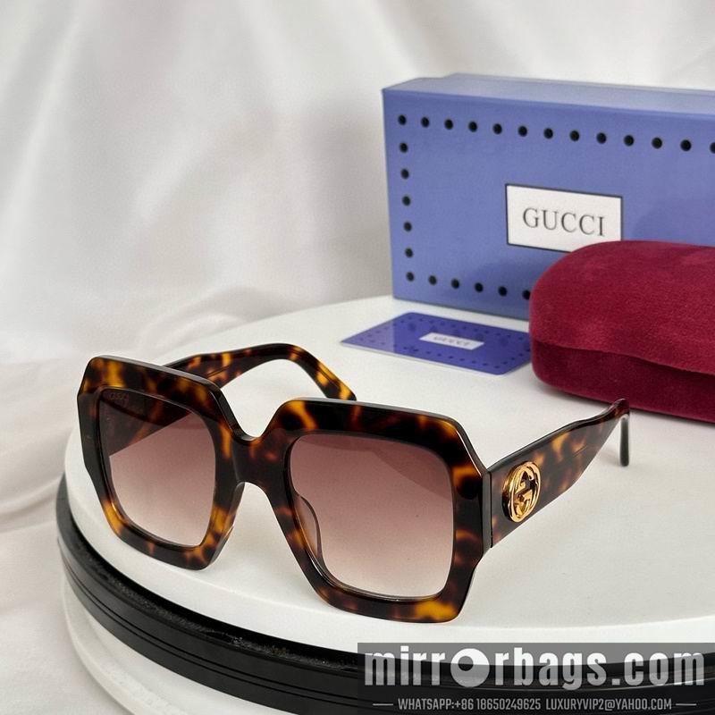 Gucci Glasses smr70