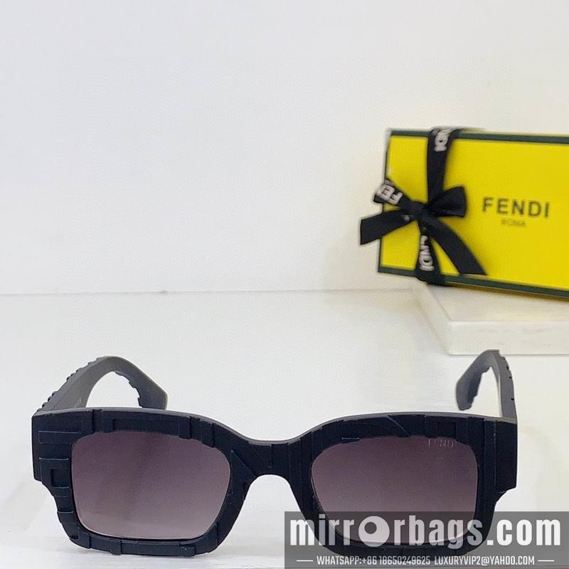 Fendi Glasses smh30
