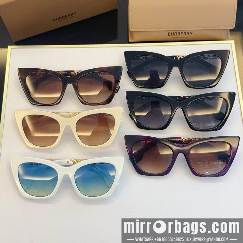 Burberry Glasses smx72