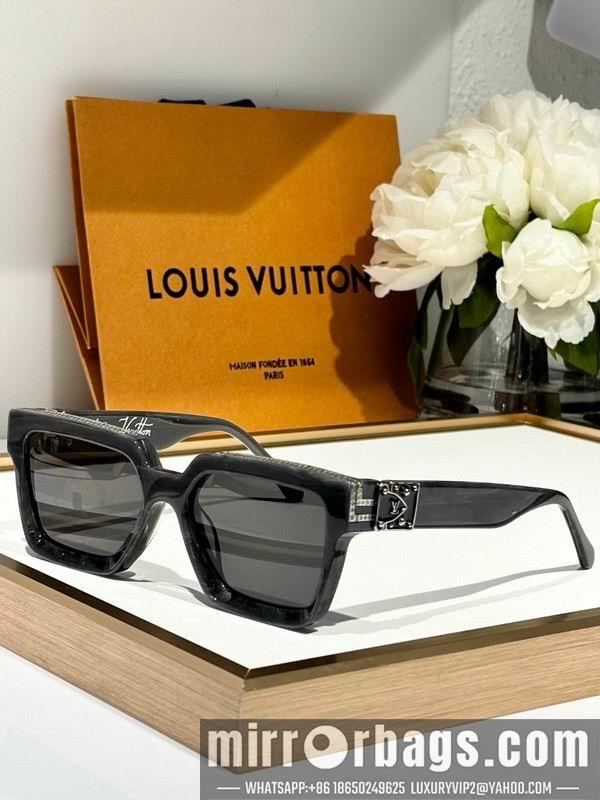 LV Glasses smh170