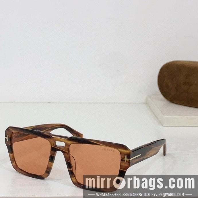 Tom Ford Glasses smx151