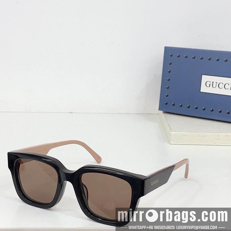 Gucci Glasses smh04