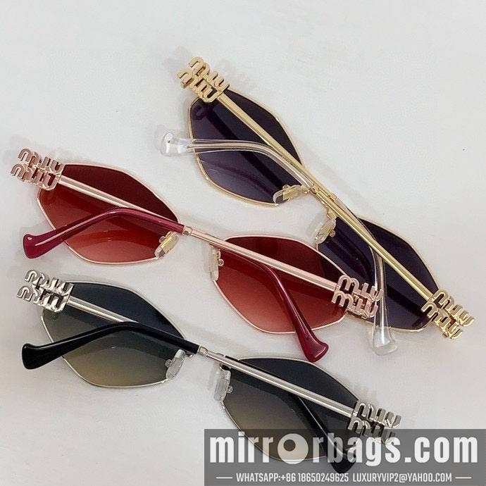 MiuMiu Glasses smx122