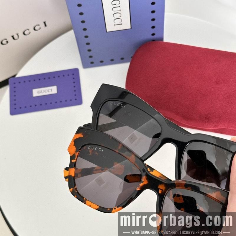 Gucci Glasses smh175