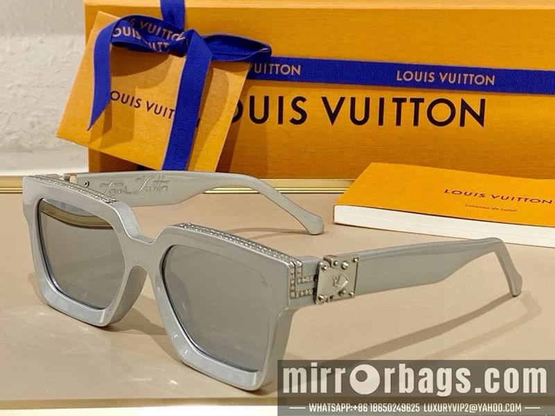 LV Glasses smh172