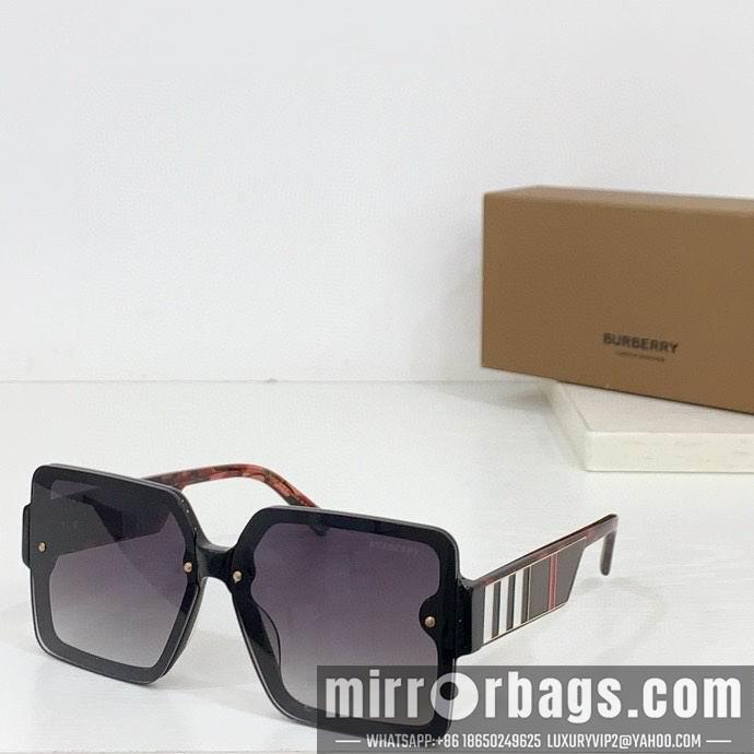 Burberry Glasses smr04