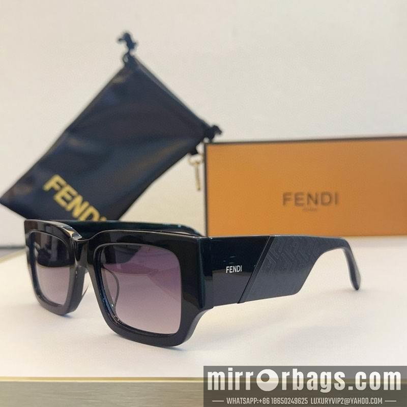 Fendi Glasses smx138