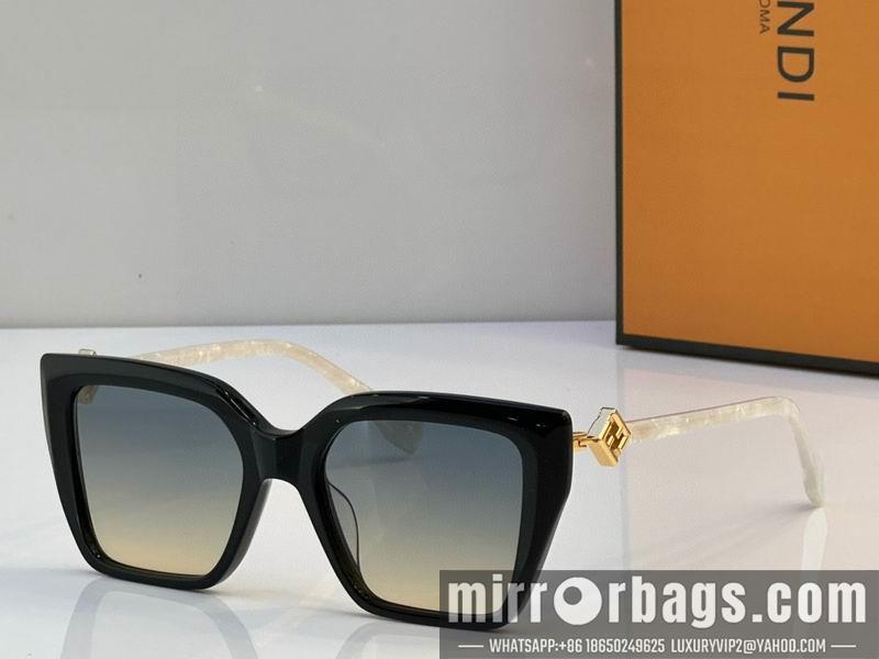 LV Glasses smh100