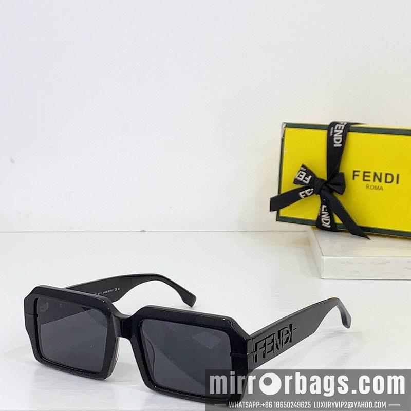 Fendi Glasses smh24
