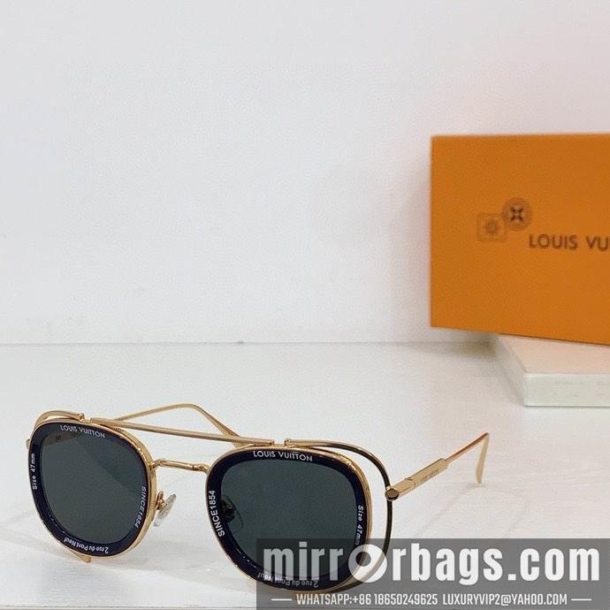 LV Glasses smx213