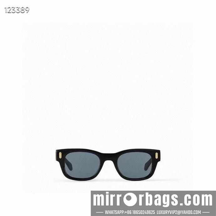 LV Glasses smx195