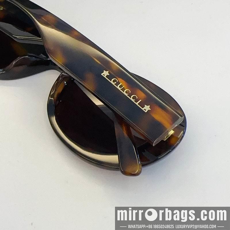 Gucci Glasses smx131