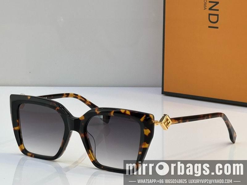 LV Glasses smh100