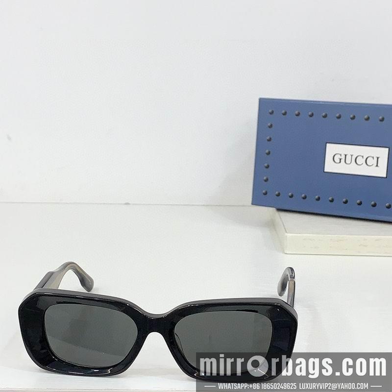 Gucci Glasses smh06