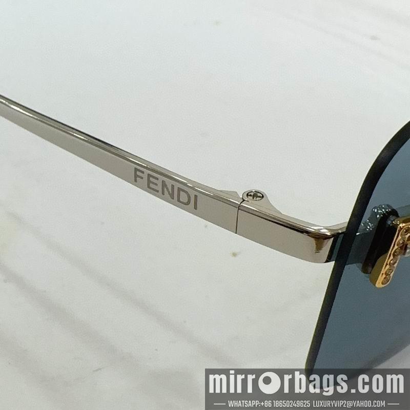 Fendi Glasses smh51